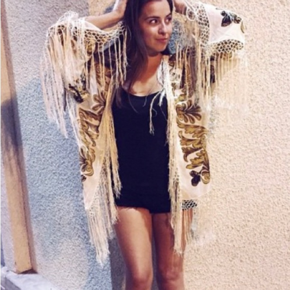 Phraseology LA Velvet Fringe Kimono